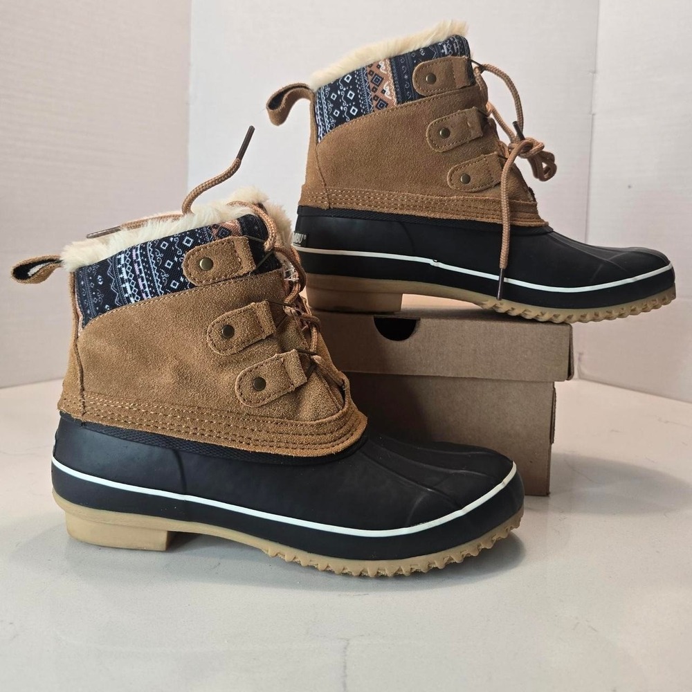 Women's Khombu Lola Snow Boots womens size 9 US